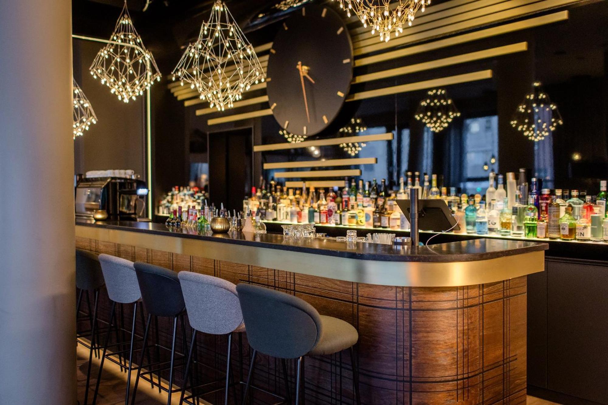 Motel One Nuernberg-City Екстериор снимка