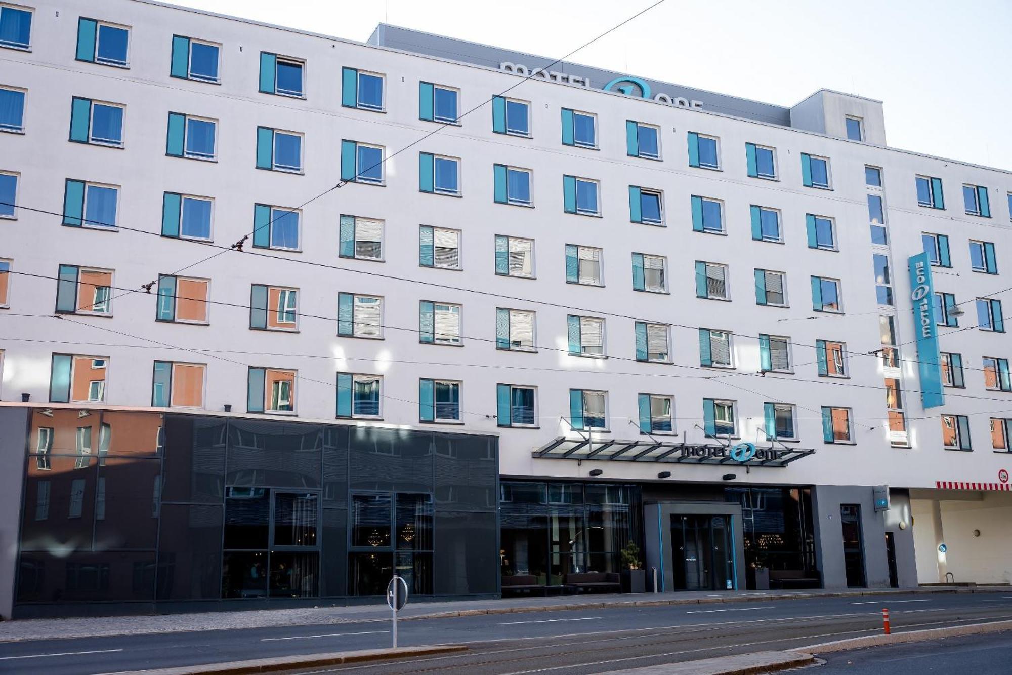 Motel One Nuernberg-City Екстериор снимка