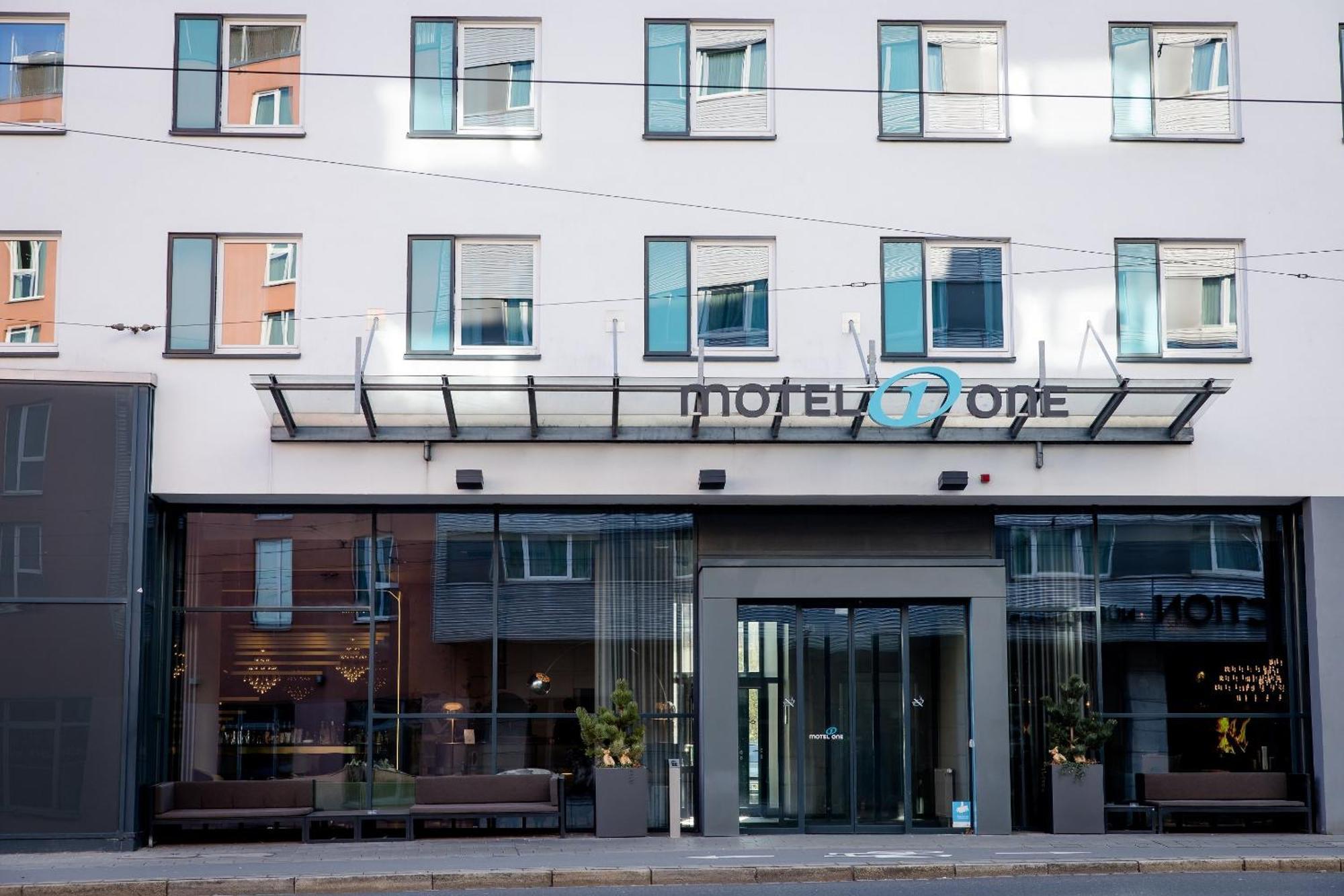 Motel One Nuernberg-City Екстериор снимка