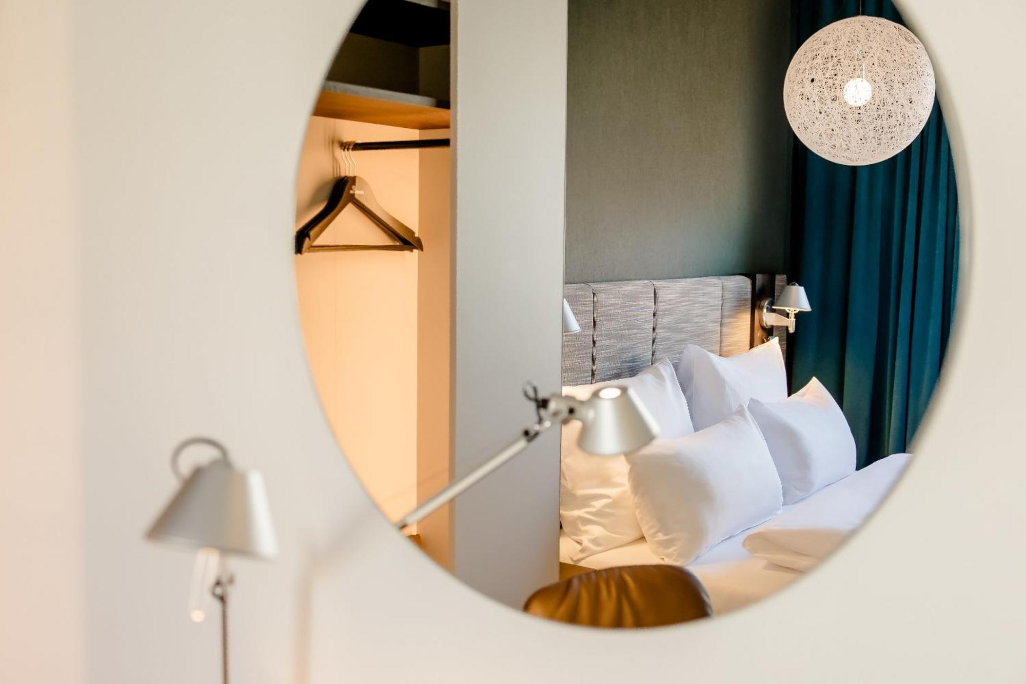 Motel One Nuernberg-City Екстериор снимка