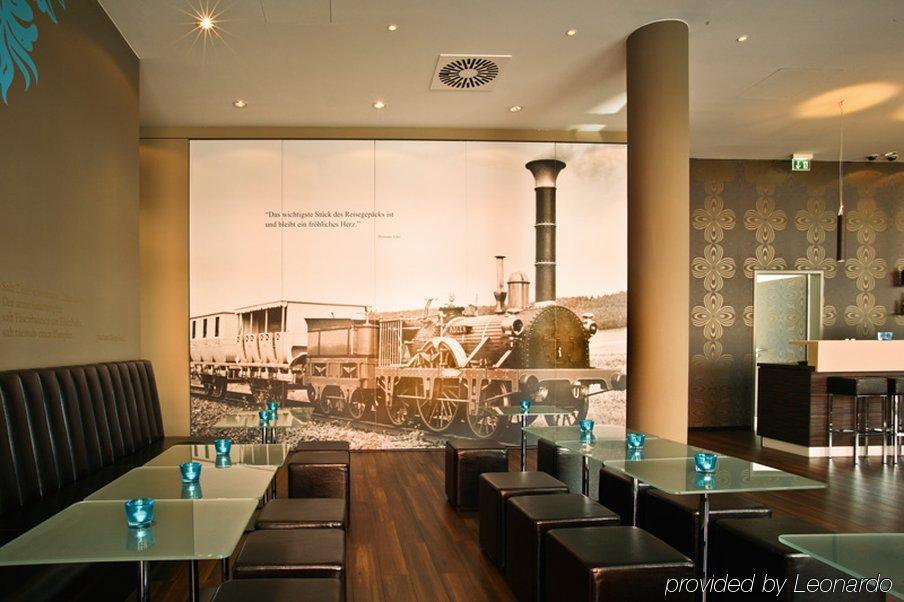 Motel One Nuernberg-City Ресторант снимка